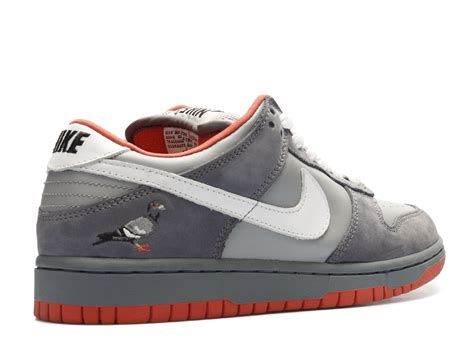 Nike pigeon dunks nyc